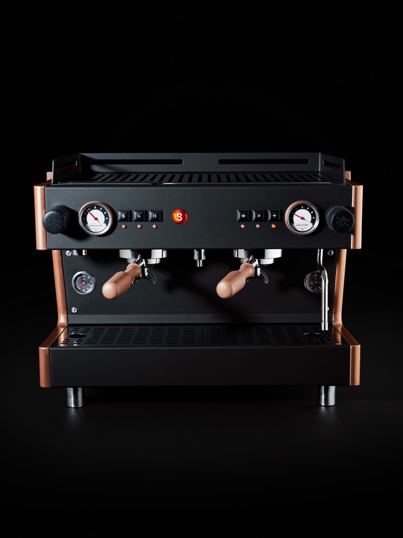 MK-03 Commercial, a three-group plumbed MERIDIAN espresso machine for a service bar.